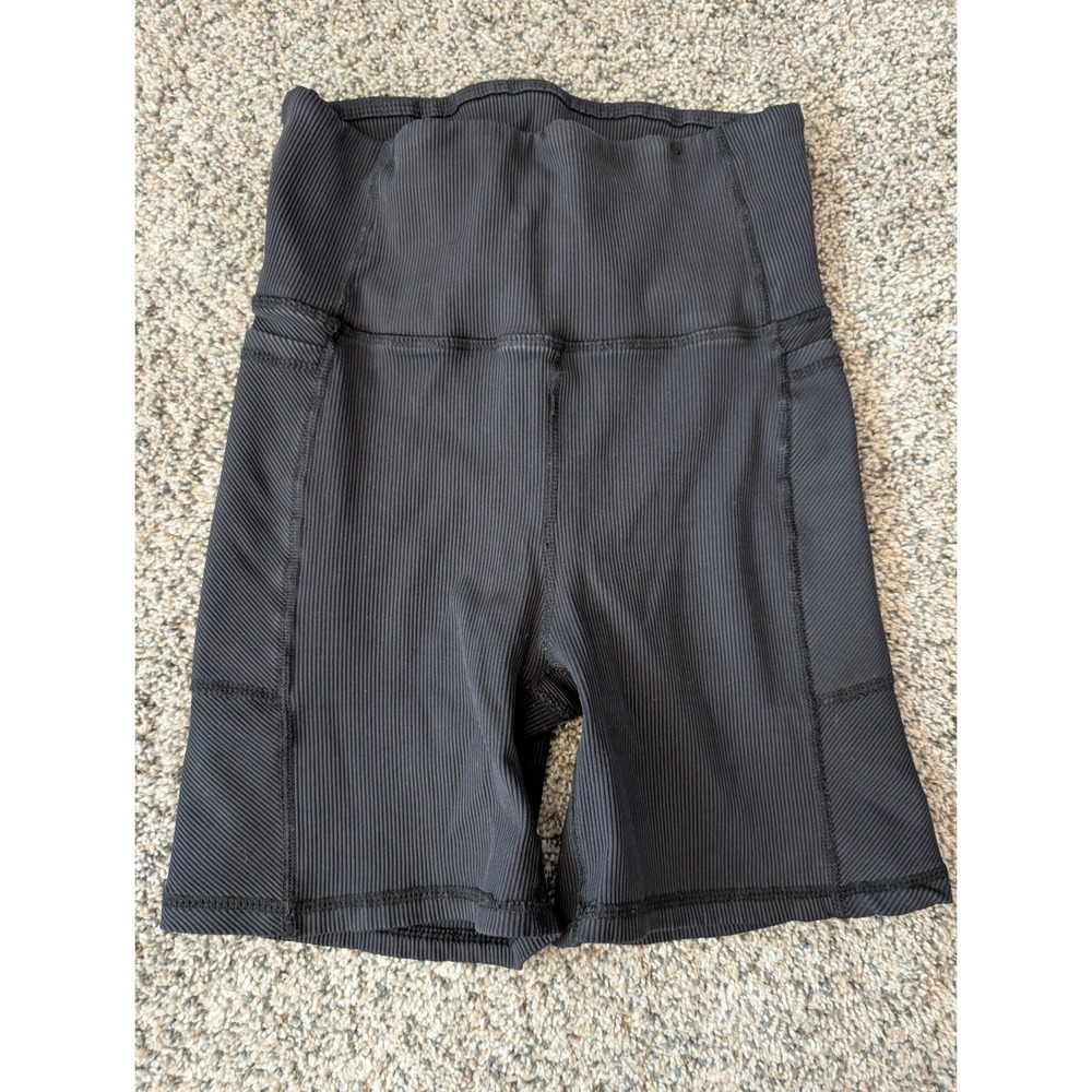 Cotton On Body Womens Black Ribbed High Waisted Biker Shorts with Pockets Size S